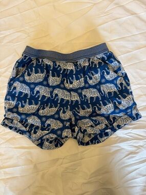 GAP Blue and White Elephant Print Kids Shorts size 5T